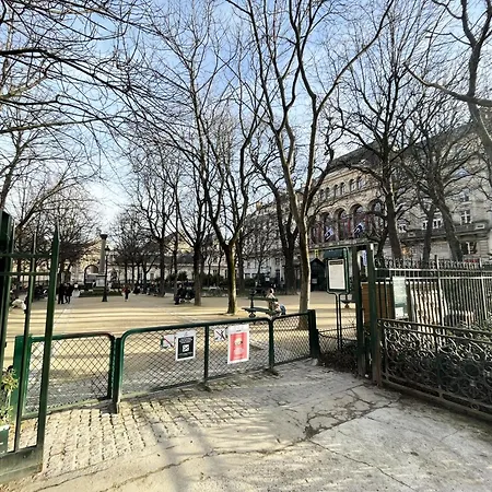 Appartamento Urban Flat 52 - Charming 2 Bdr Flat In Center Of