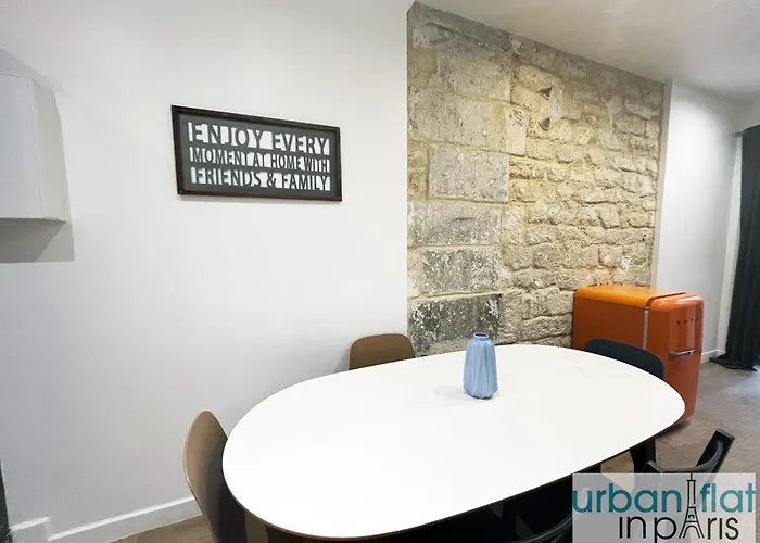 Urban Flat 52 - Charming 2 Bdr Flat In Center Of Apartament