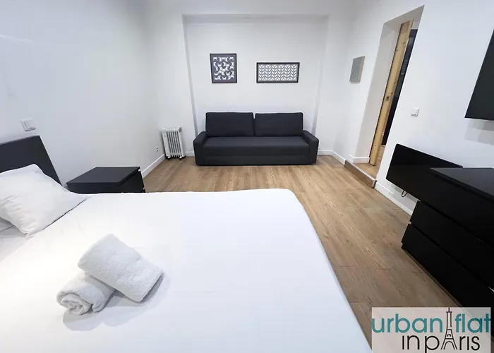 Urban Flat 52 - Charming 2 Bdr Flat In Center Of *