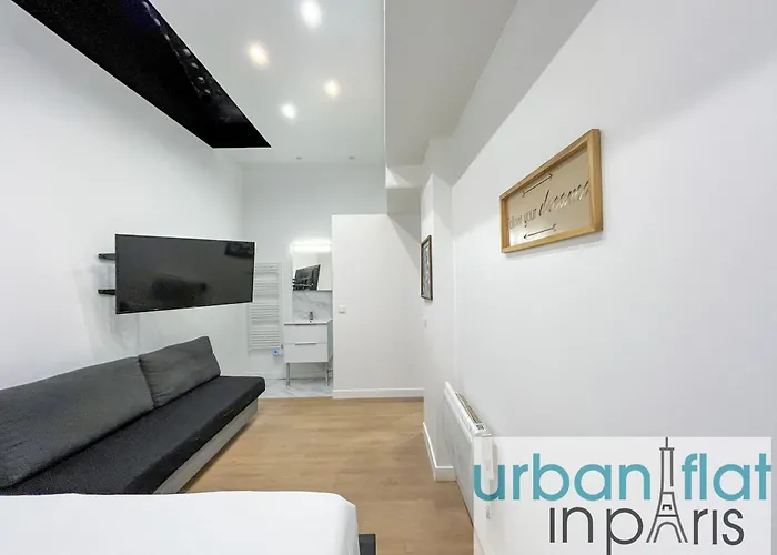 Urban Flat 52 - Charming 2 Bdr Flat In Center Of